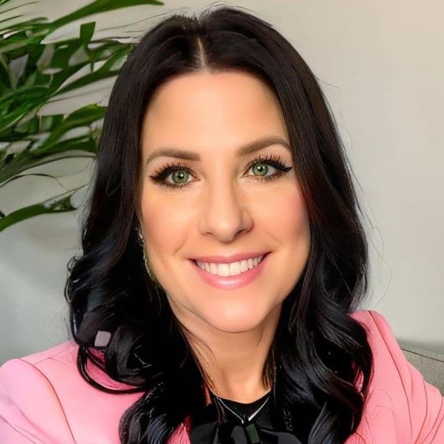 Christine Davis